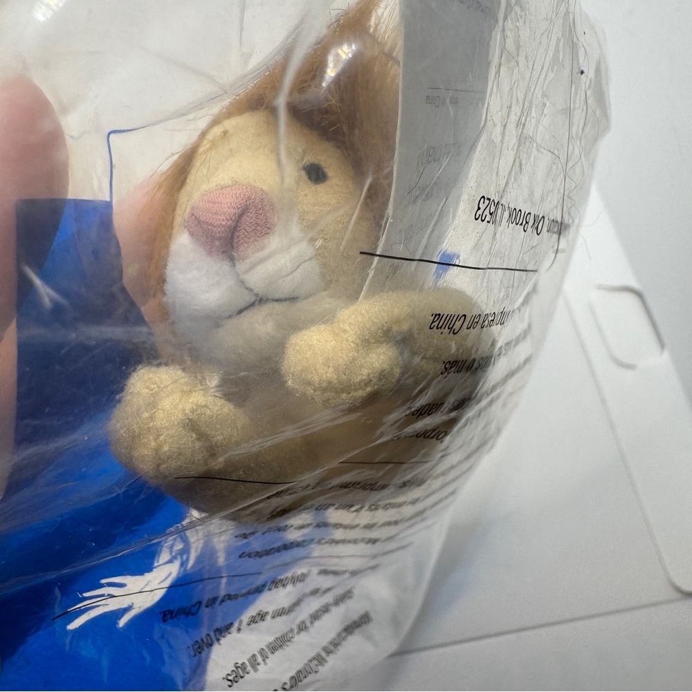 Vintage 2001 McDonalds Happy Meal Toy Animal Alley Toys R‎ Us Riggsley Lion